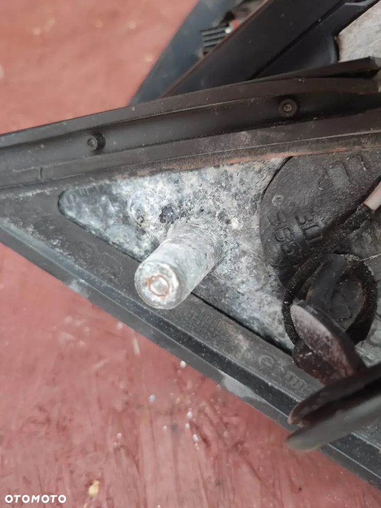 BMW E60 LCI / E61 LCI. ORYGINALNE LUSTERKA EUROPA LEWE / PRAWE ELEKTRYCZNIE SKŁADANE, FOTOCHROMATYCZNE PODGRZEWANE. W KOL. TIEFGRUEN METALLIC. O NR: 7 078 359 / 7 078 360 / 6 974 452 / 6 974 453 OEM. SPRAWNE W 100%. - 19