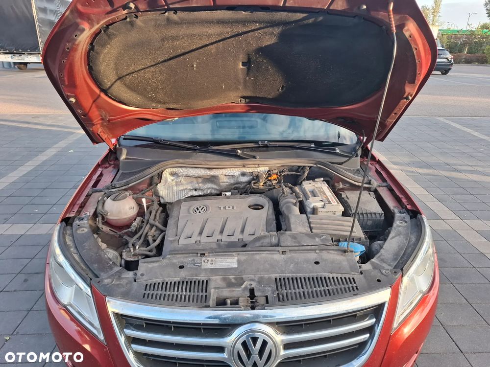 Volkswagen Tiguan 2.0 TDI 4Mot Sport&Style - 9
