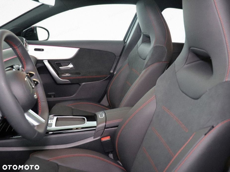 Mercedes-Benz Klasa A 200 AMG Line 7G-DCT - 6