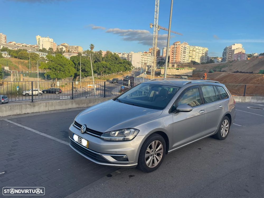 VW Golf Variant 1.6 TDi Highline - 3