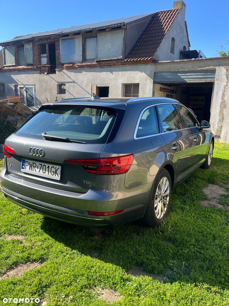 Audi A4 Avant 2.0 TDI S tronic - 11
