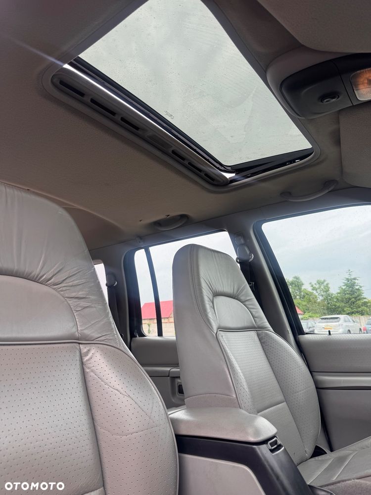 Ford Explorer 4.0 - 19