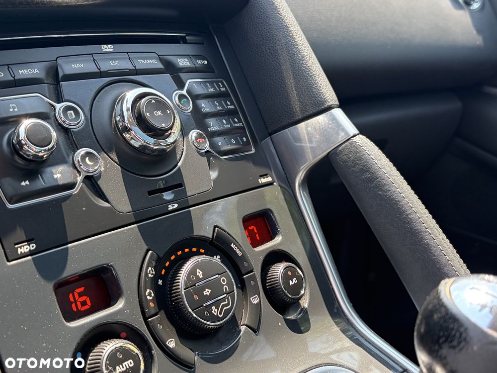 Peugeot 3008 - 12