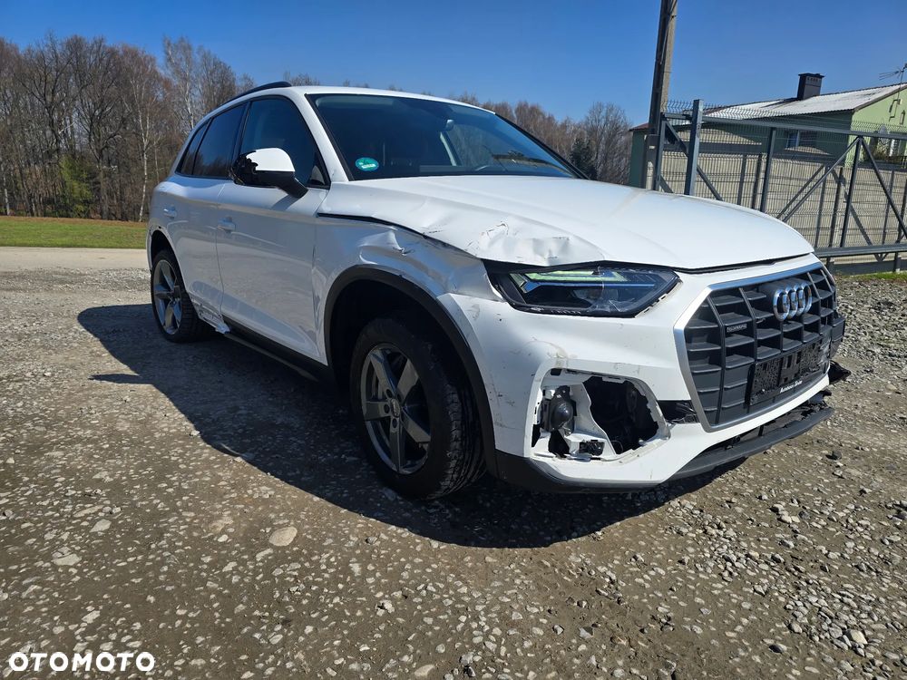 Audi Q5 50 TFSI e Quattro S tronic sport - 2