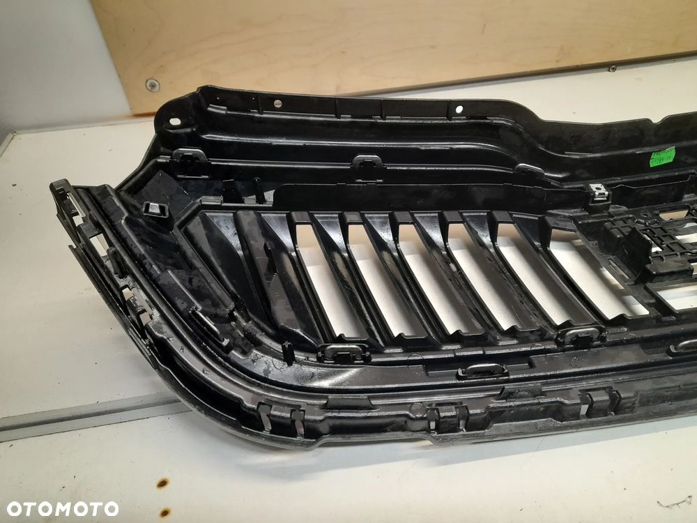 Atrapa chłodnicy Grill Skoda Scala Lift 23-  657853653B - 8