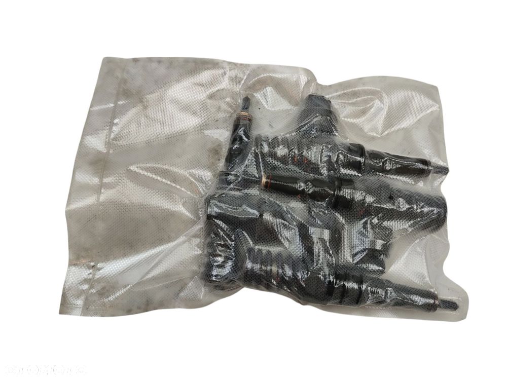 POMPOWTRYSKIWACZE AUDI A4 B6 (2000-2006) 1.9 TDI 130KM 038130073BA - 1