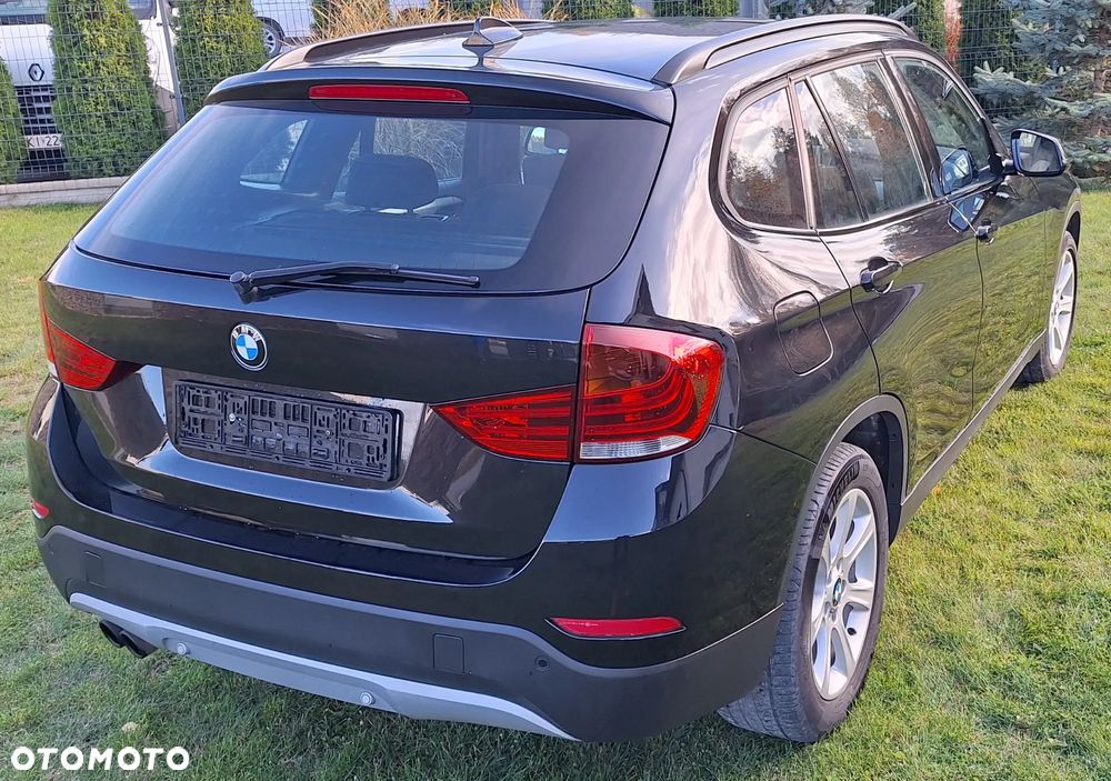 BMW X1 sDrive20i Sport Line - 4