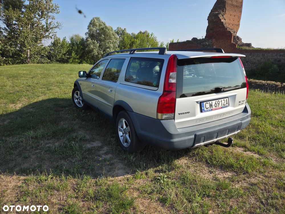 Volvo XC 70 D5 AWD Automatik - 4