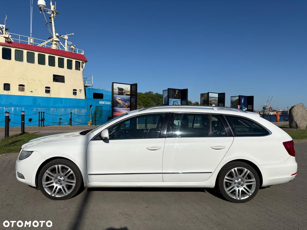 Skoda Superb 2.0 TDI Elegance - 7