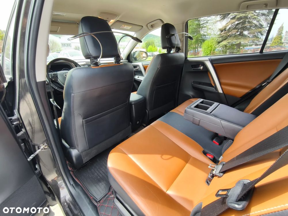 Toyota RAV4 Hybrid Prestige 4x4 - 24