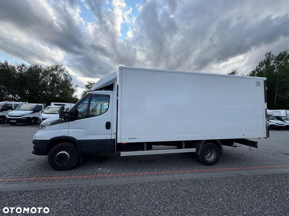 Iveco DAILY 60c16 50C15 50C17 35C14 35C15 35C17 35C18 70C17 72C15 70C18 Izoterma Chłodnia  9/8 euro palet - 5