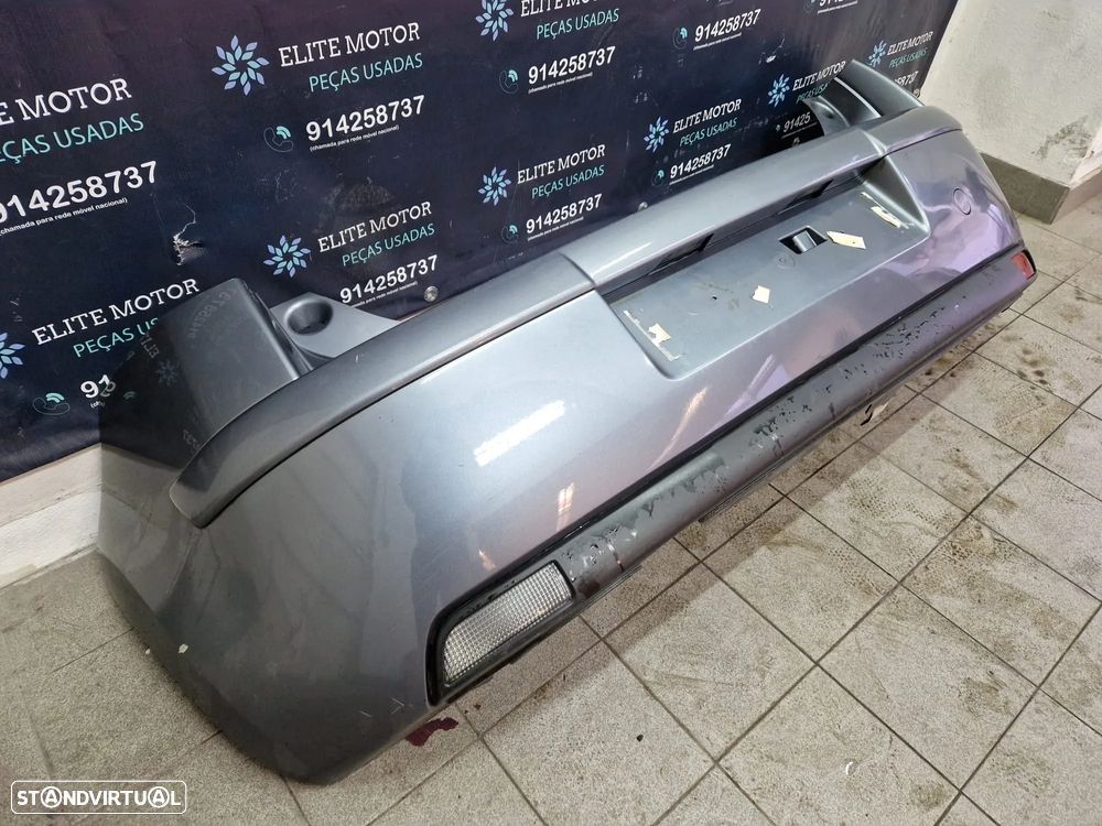 Parachoques traseiro usado CITROEN C4