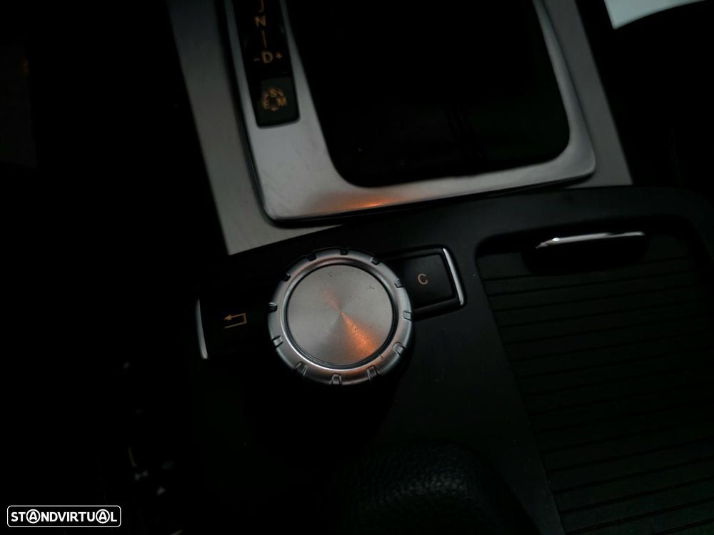 Mercedes-Benz E 250 - 23