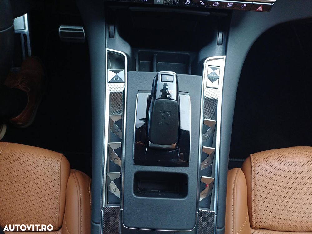 DS Automobiles DS 7 Crossback Crosback 1.6 PHeV AWD 300 EAT8 Rivoli - 18