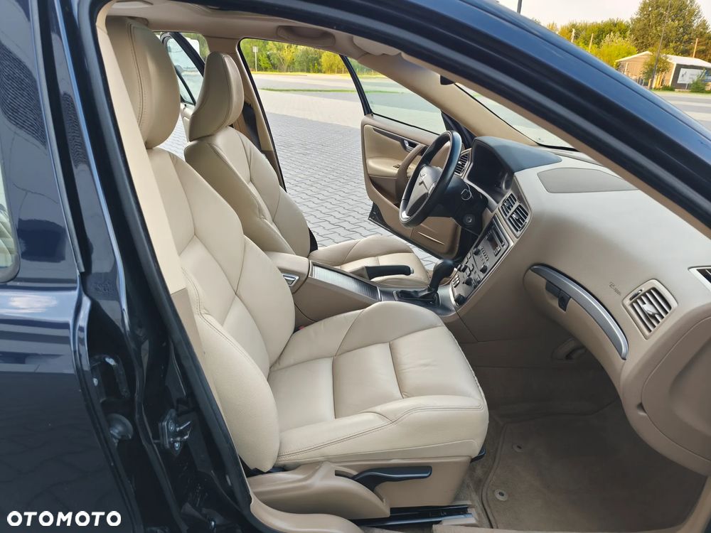 Volvo S60 2.4 Summum - 22