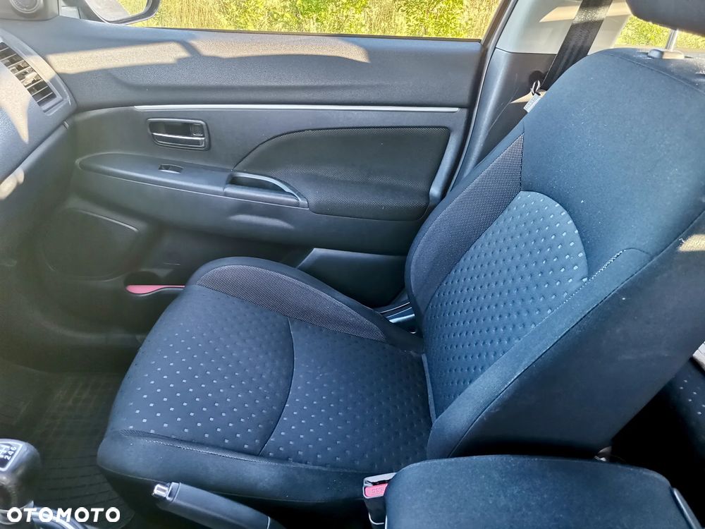 Mitsubishi ASX 1.8 DID Inform - 9