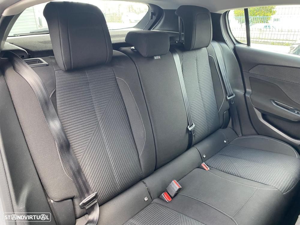 Peugeot 308 1.2 Hybrid Style e-DCS6 - 10