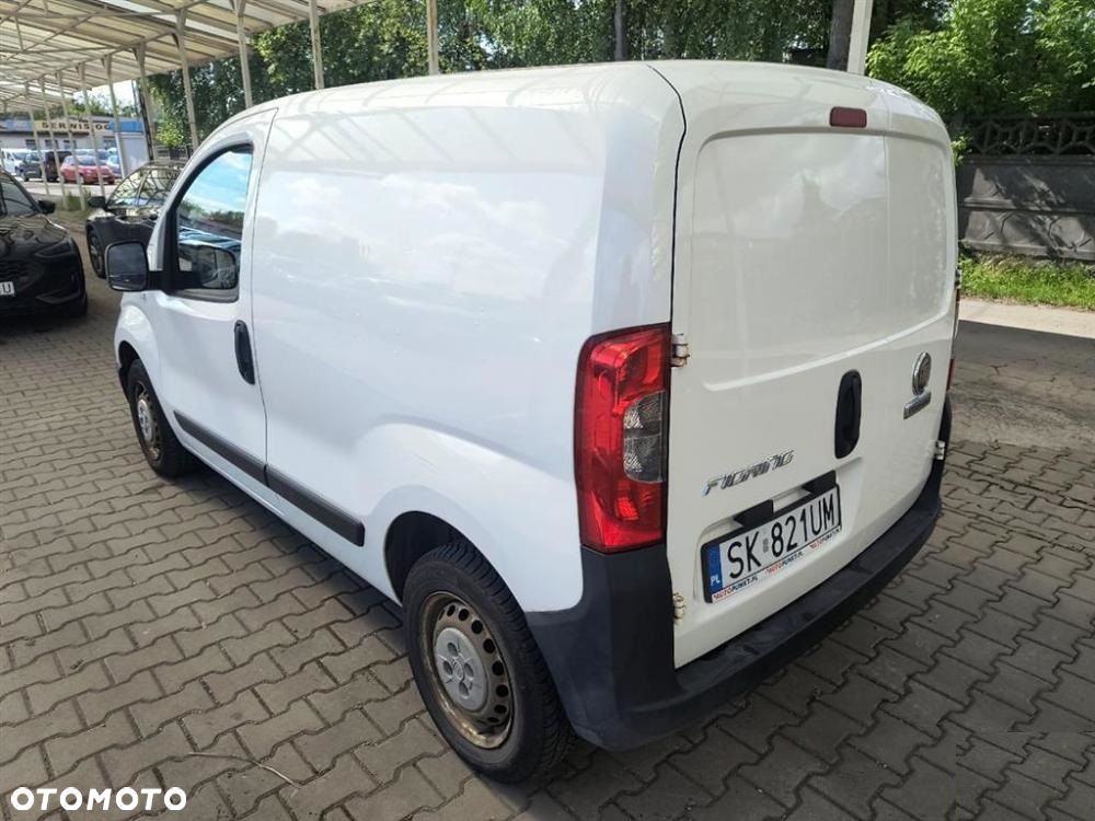 Fiat Fiorino Kombi 8V Base - 4