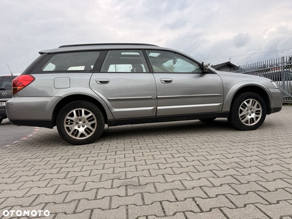 Subaru Outback - 3