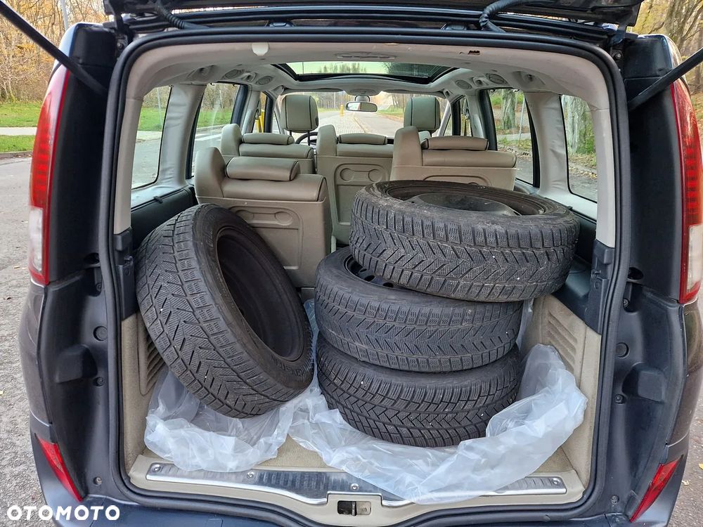 Renault Grand Espace Gr 2.0T Voyage - 16