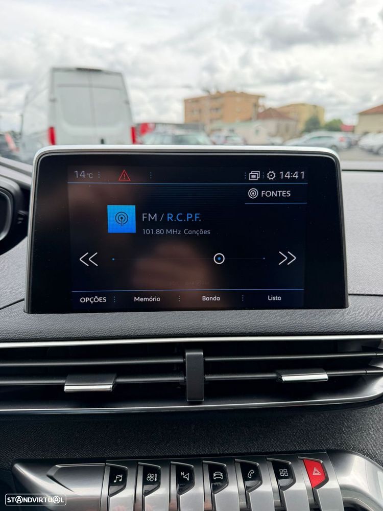 Peugeot 3008 1.2 PureTech Allure - 34