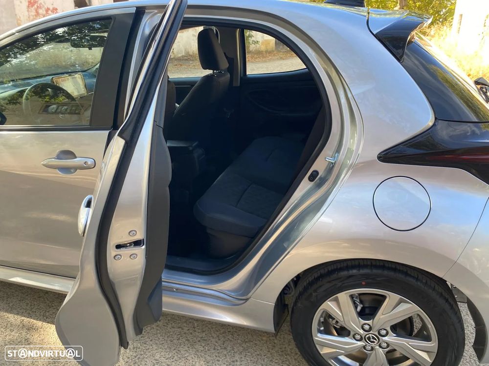 Mazda 2 1.5 L Hybrid VVT-i Exclusive-Line - 9