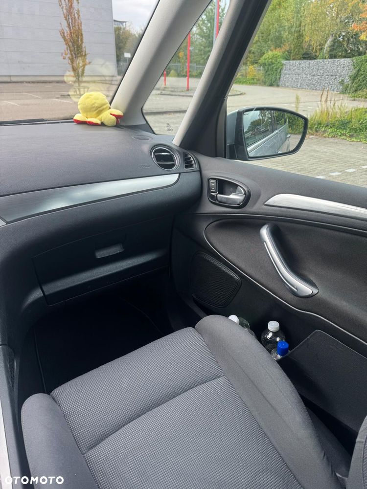Ford Galaxy 2.0 Viva Titanium - 22