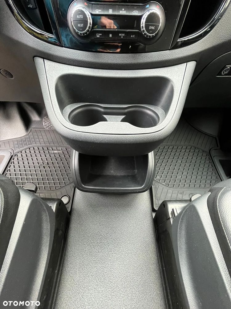 Mercedes-Benz Vito Mixto Kompakt SELECT - 16