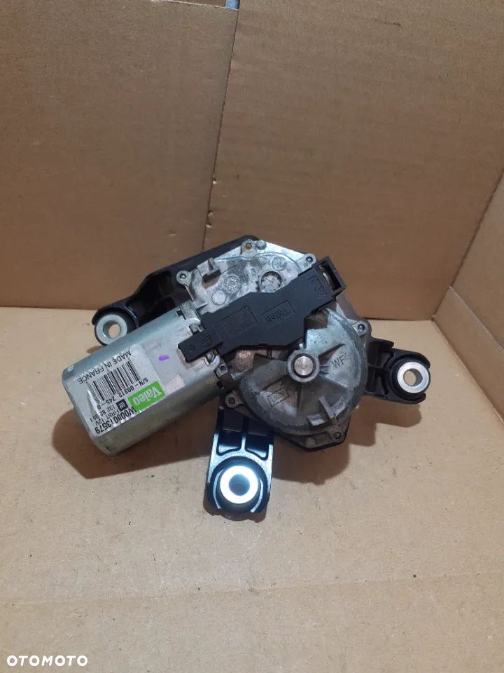 SILNICZEK WYCIERACZKI TYŁ OPEL MERIVA B nr 13282361 - 2