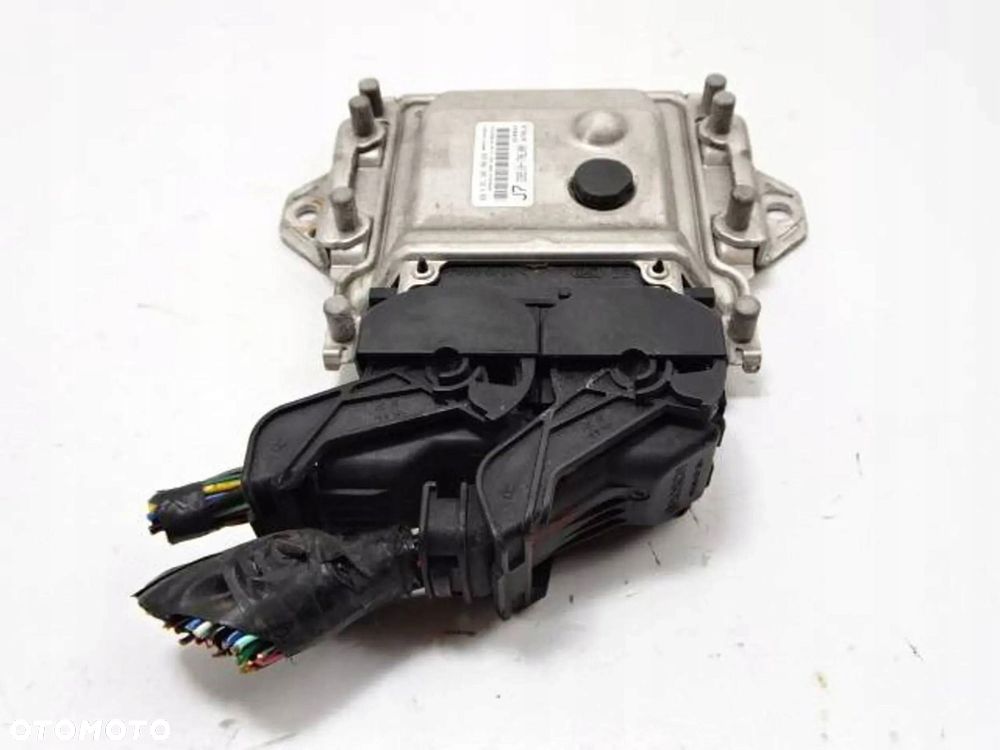 komputer silnika suzuki swift mk7 sport 1.6 3391070l00 - 2