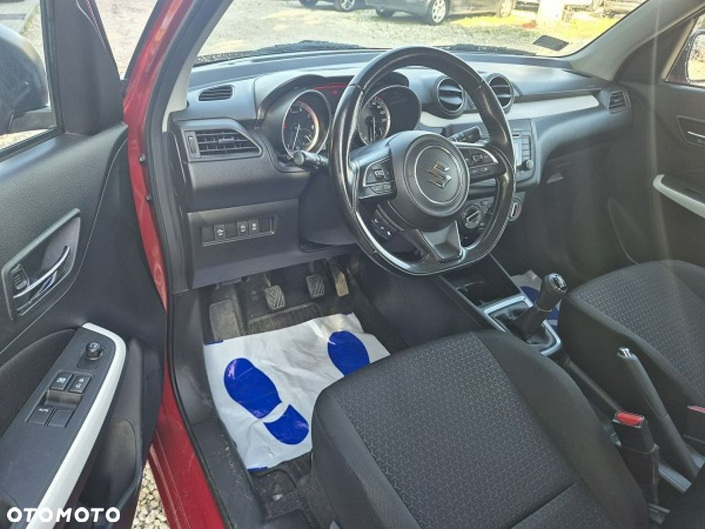 Suzuki Swift - 15