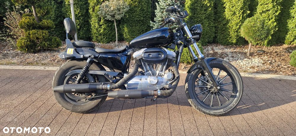 Harley-Davidson Sportster Roadster 883R - 1