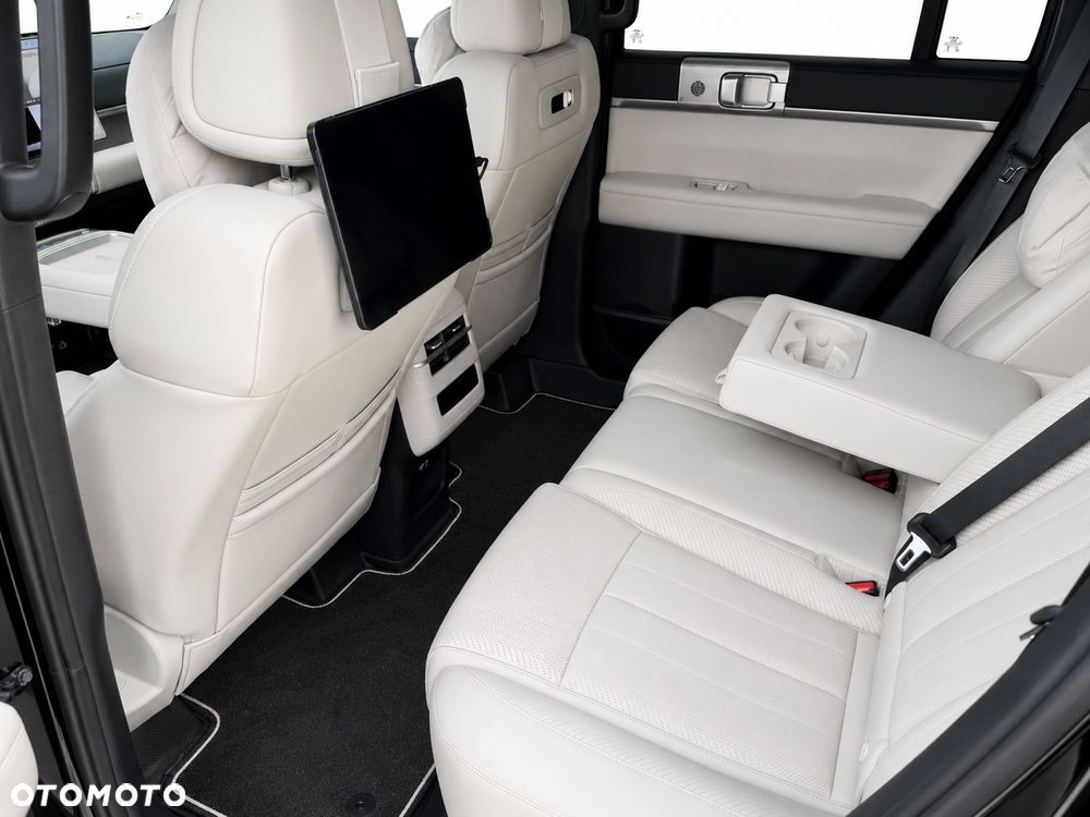 BYD Leopard 7 - 9