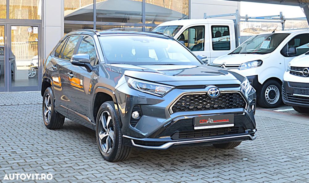 Toyota RAV4 Technik- und Style Paket - 3
