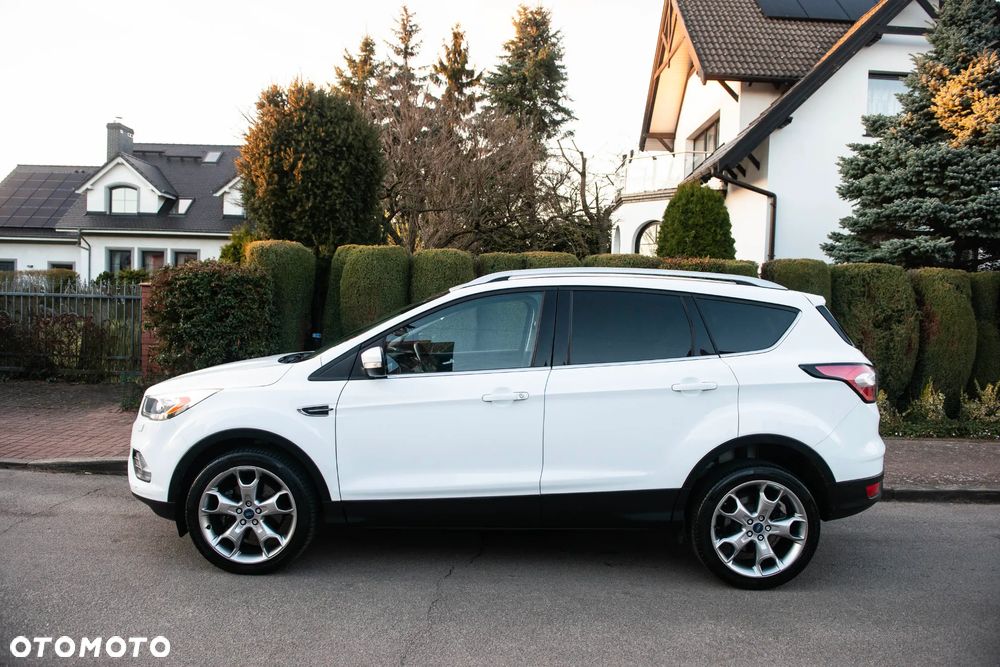 Ford Kuga 2.0 TDCi 4x4 Titanium - 11