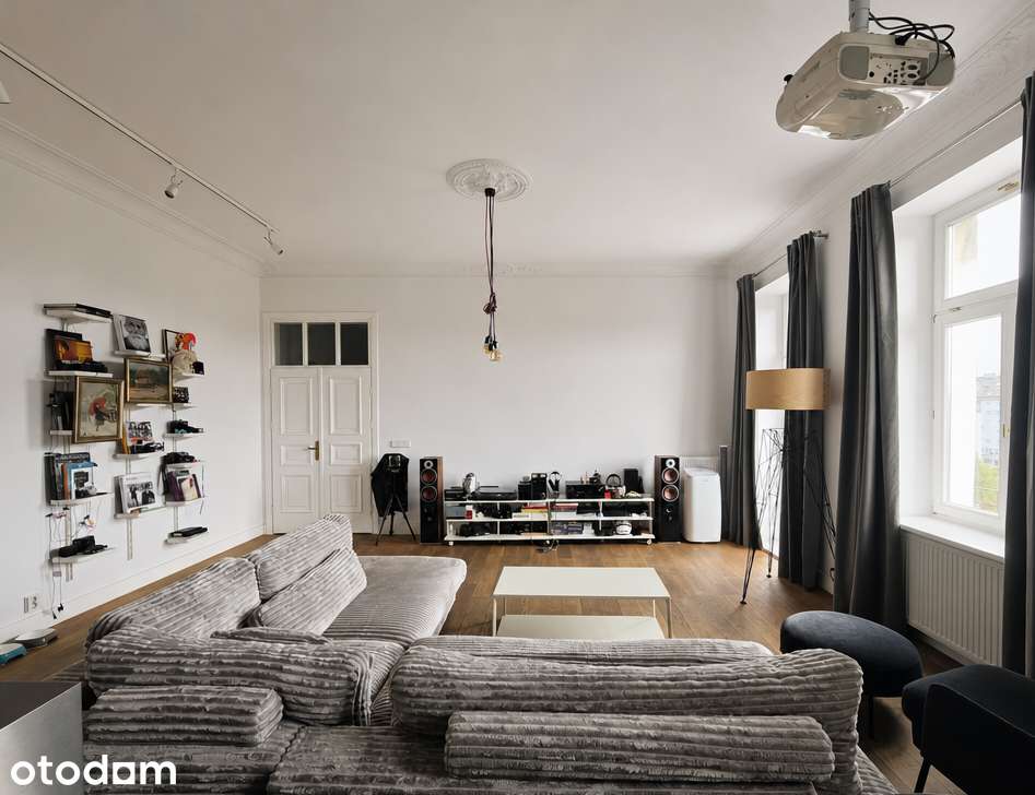3 pokoje | 90 m² | Przedwojenna kamienica | Balkon | Stara Praga