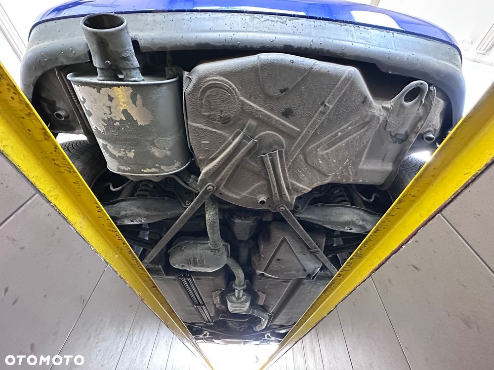 Mercedes-Benz SLK 200 - 26
