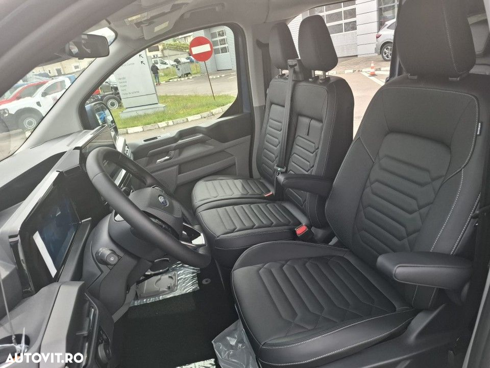 Ford Tourneo Custom - 7
