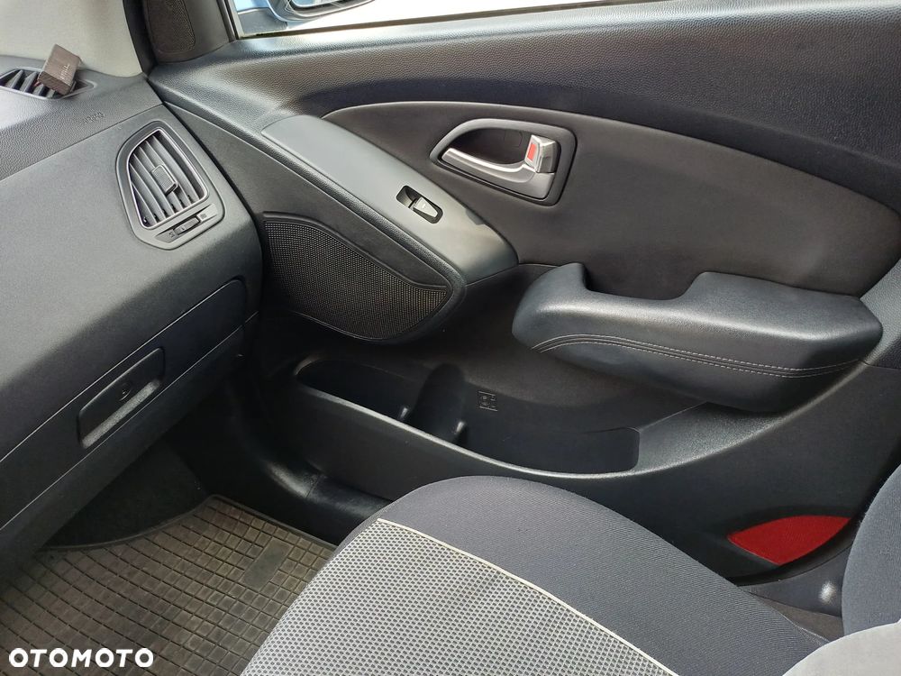 Hyundai ix35 2.0 CRDi Style 4WD - 22