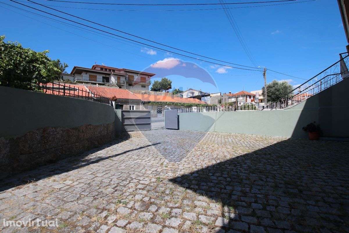 Moradia T4 para venda - Grande imagem: 3/3