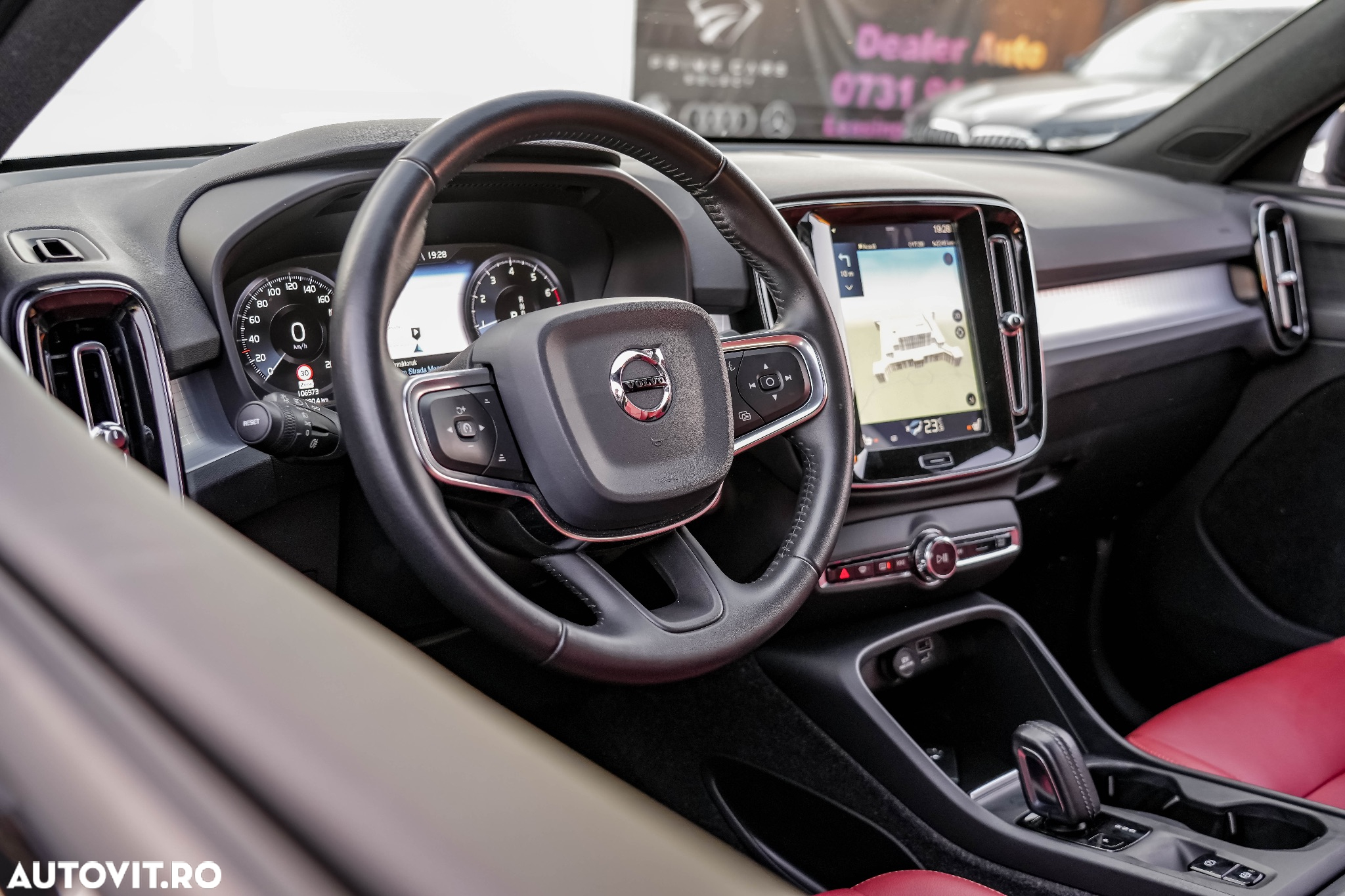 Volvo XC 40 T3 Geartronic Momentum - 18