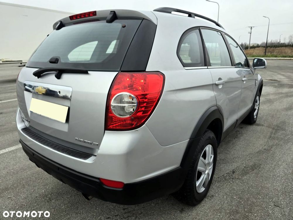 Chevrolet Captiva 2.0 4WD 7 Sitzer LT Exclusive - 12