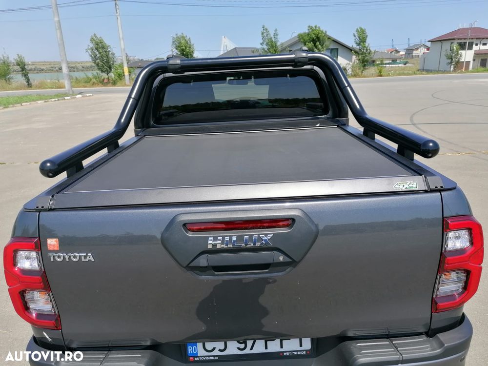 Toyota Hilux - 28