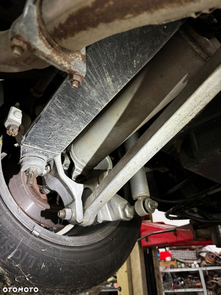 Chevrolet Corvette - 9