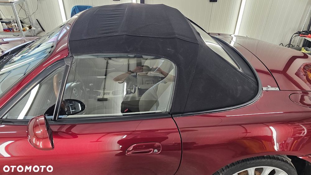 Mazda MX-5 1.9i 16V Memories - 10