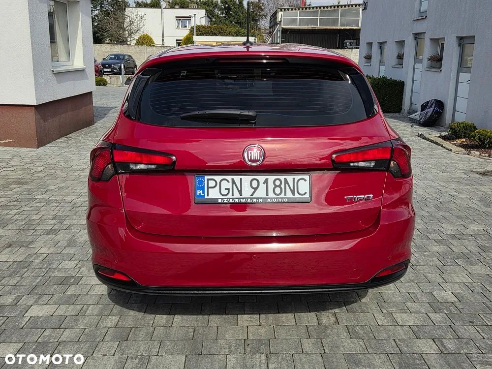 Fiat Tipo 1.4 16v Lounge EU6d - 4