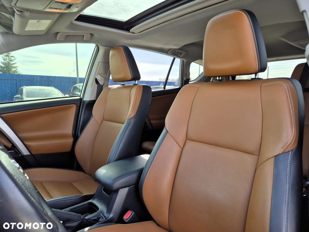 Toyota RAV4 Hybrid Prestige 4x4 - 12