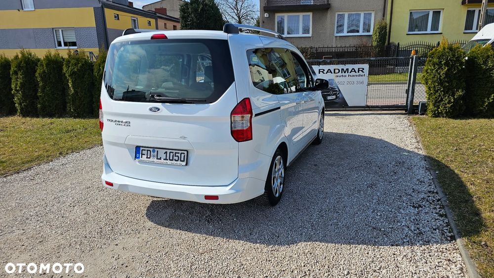 Ford Tourneo Courier 1.5 TDCi S&S Trend - 6
