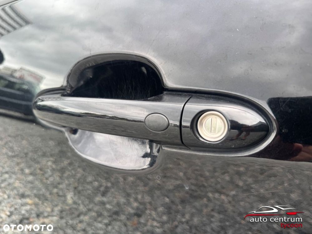 Kia Rio - 6