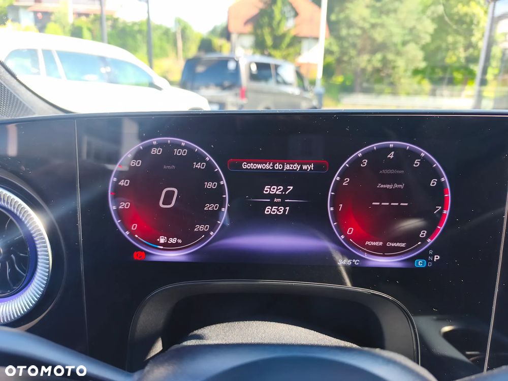 Mercedes-Benz CLA - 7